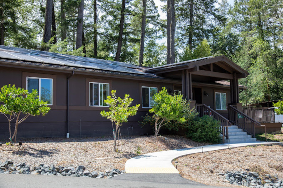 Azure Acres Recovery Center - Sebastopol Reviews, Costs, Program ...