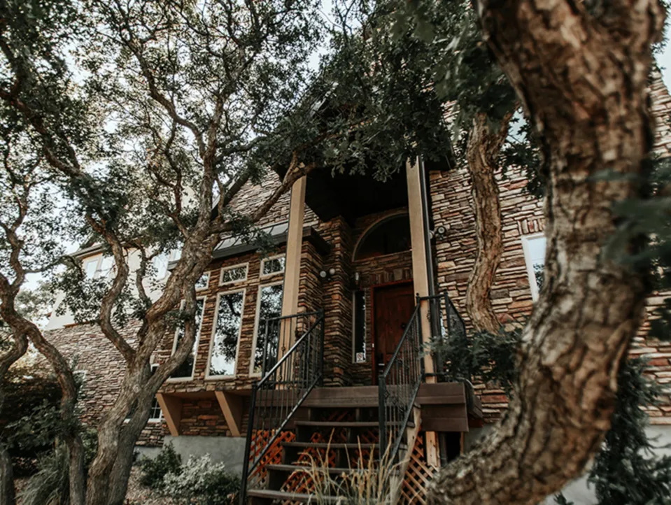 Alpine Recovery Lodge