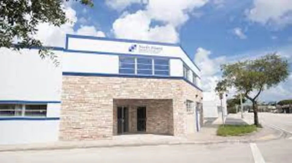 Salem Comprehensive Treatment Center - exterior views