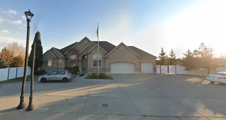 Diamond Recovery Centers - exterior views