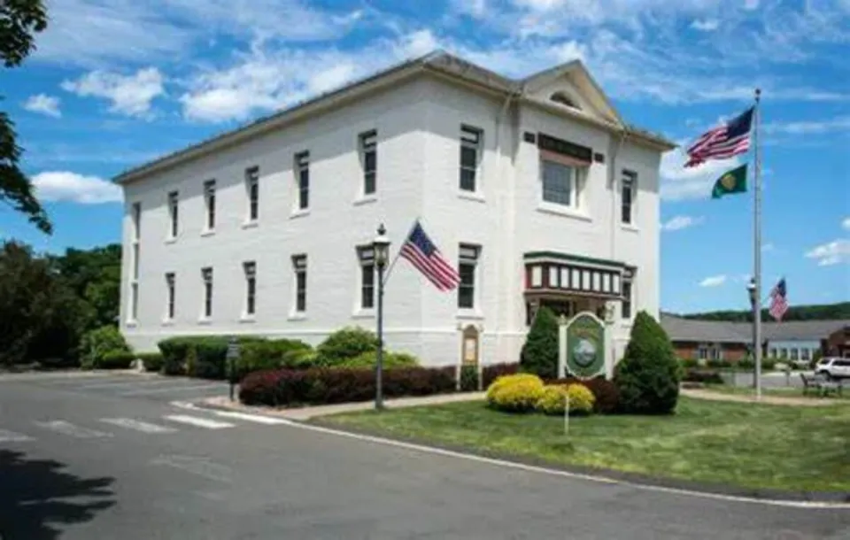 Hockanum Valley Community Council - exterior