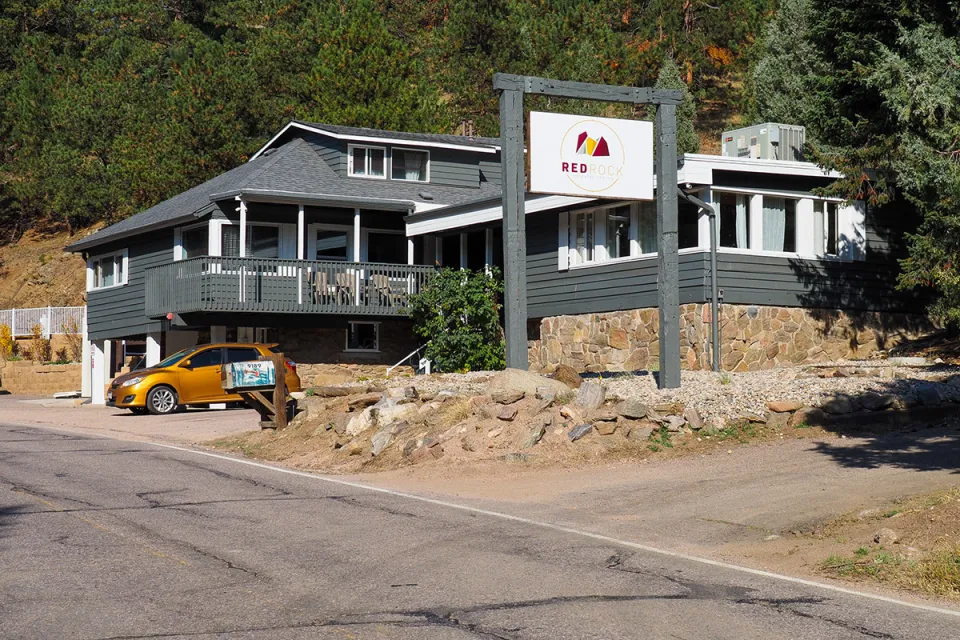 Red Rock Recovery Center - exterior views