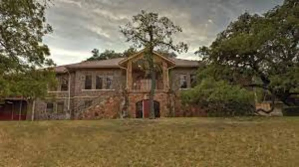 San Marcos Treatment Center - exterior views