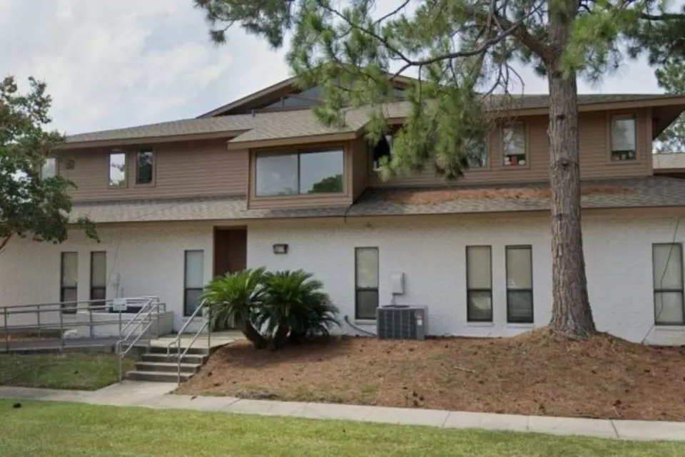 Serenity Treatment Center of Louisiana - exterior views
