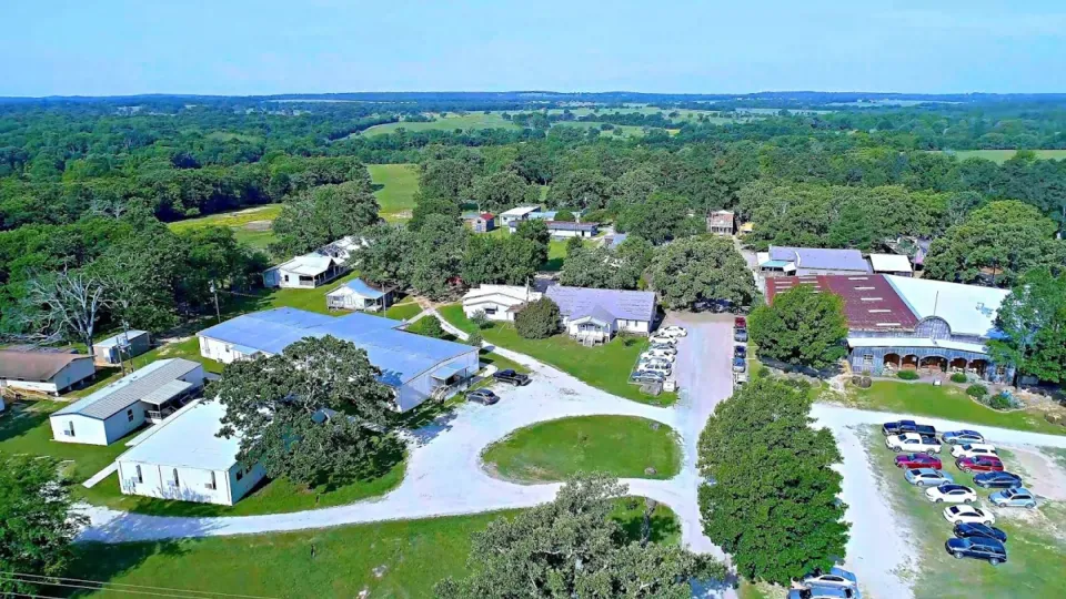 Sundown Ranch - exterior views