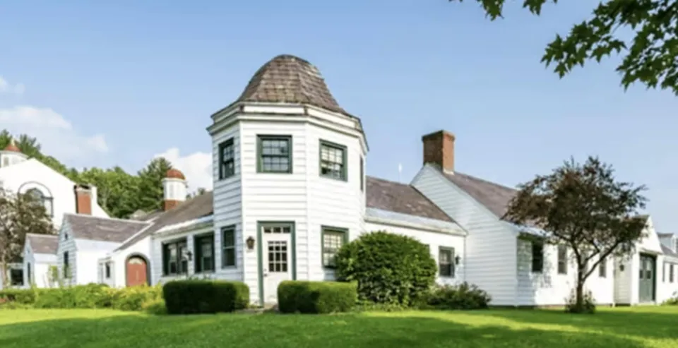 Swift River - exterior views