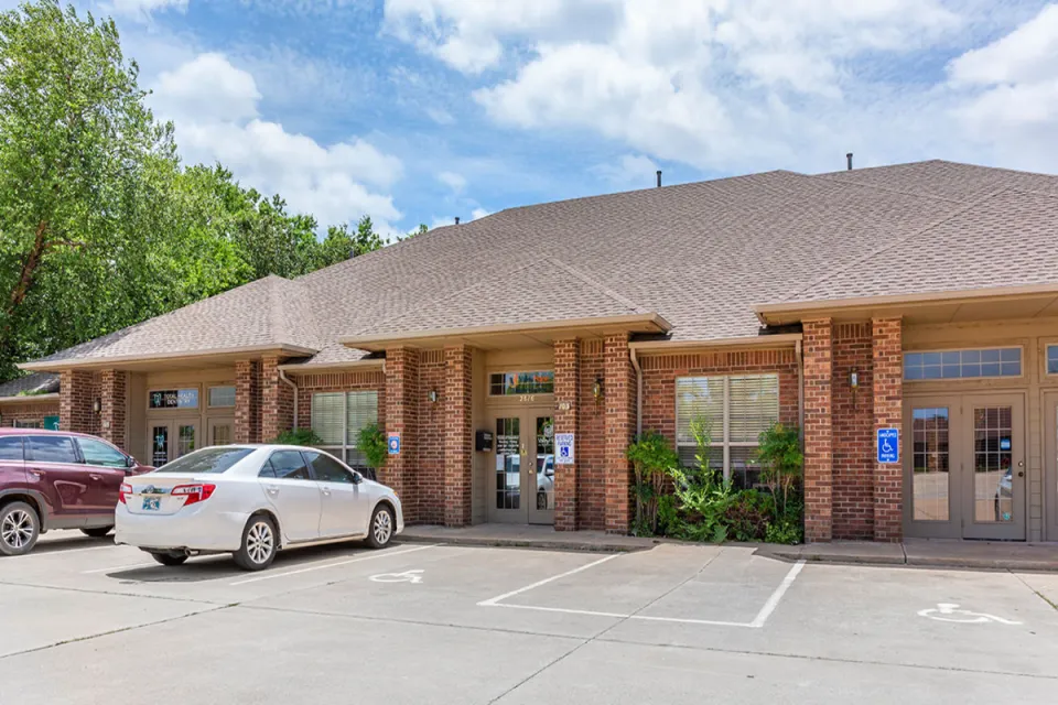 Valley Hope of Oklahoma City - exterior views