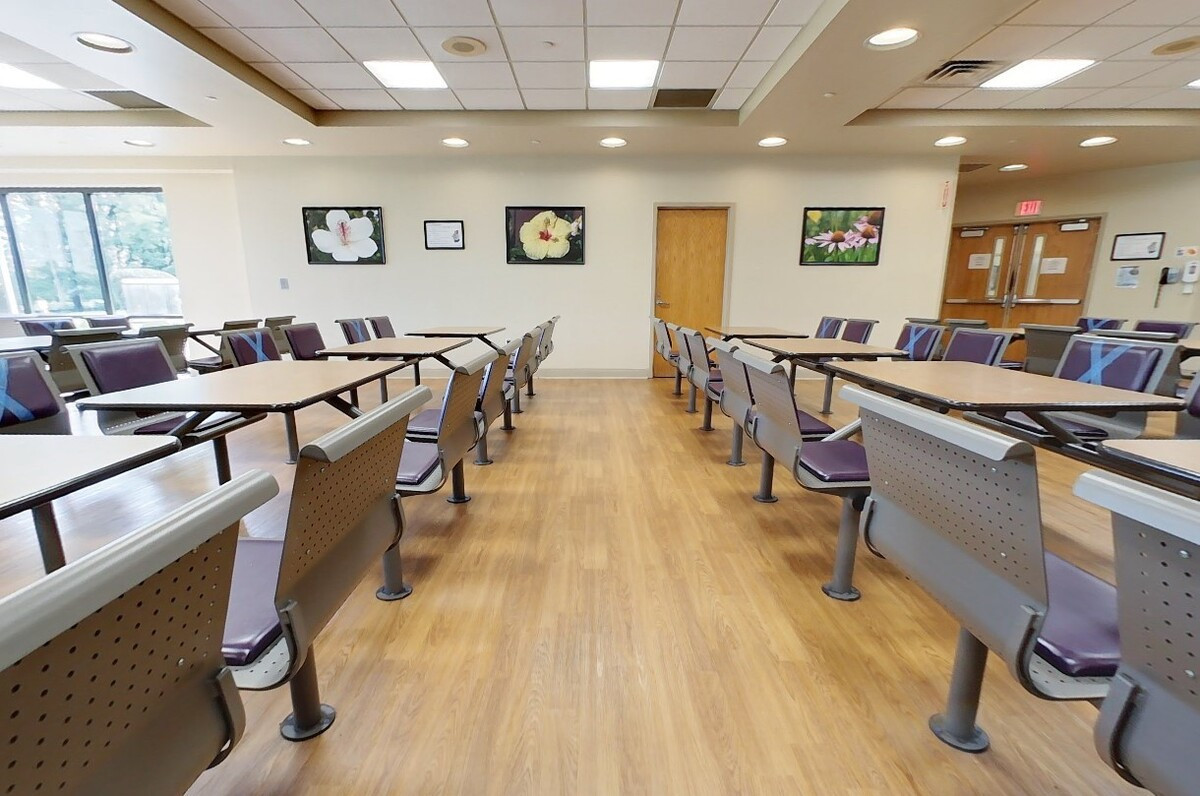 Wellstone Regional Hospital Reviews, Costs, Program Details & Rating