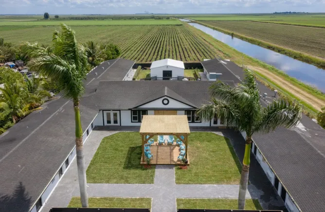  Zinnia Health - Lake Okeechobee - exterior views 